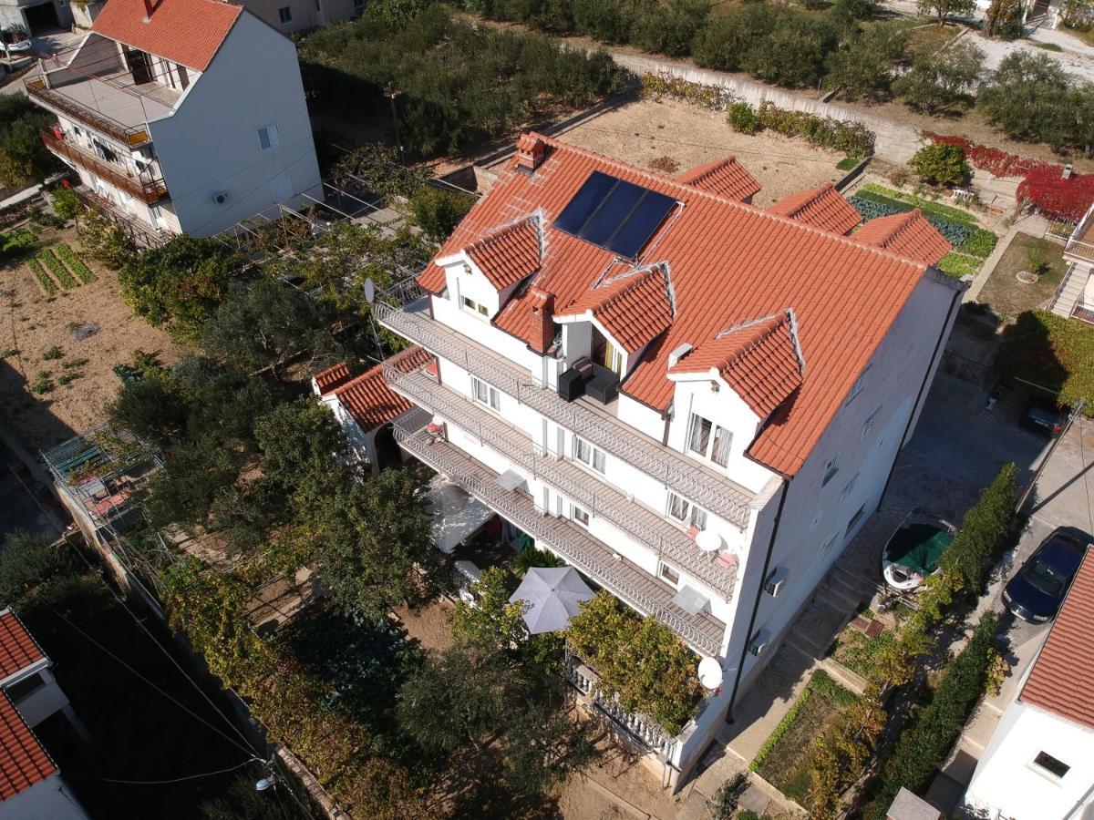 Villa Milic*** Trogir Exterior foto